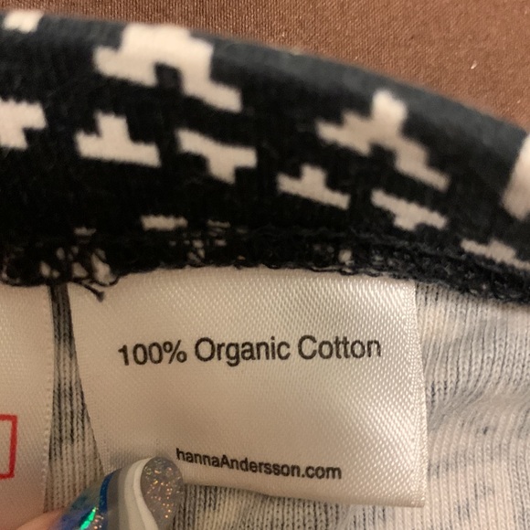 Hanna Andersson size 4 pajamas - Picture 3 of 3